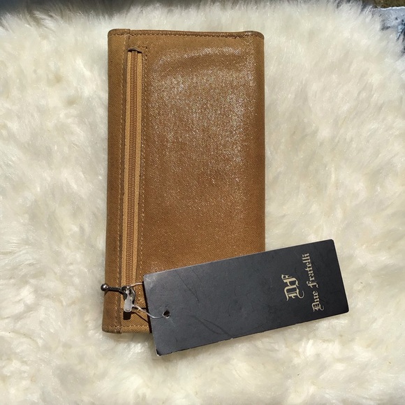 NWT Due Fratelli Genunie Leather Long Tri-fold Wallet Clutch Made in Canada - Picture 6 of 14